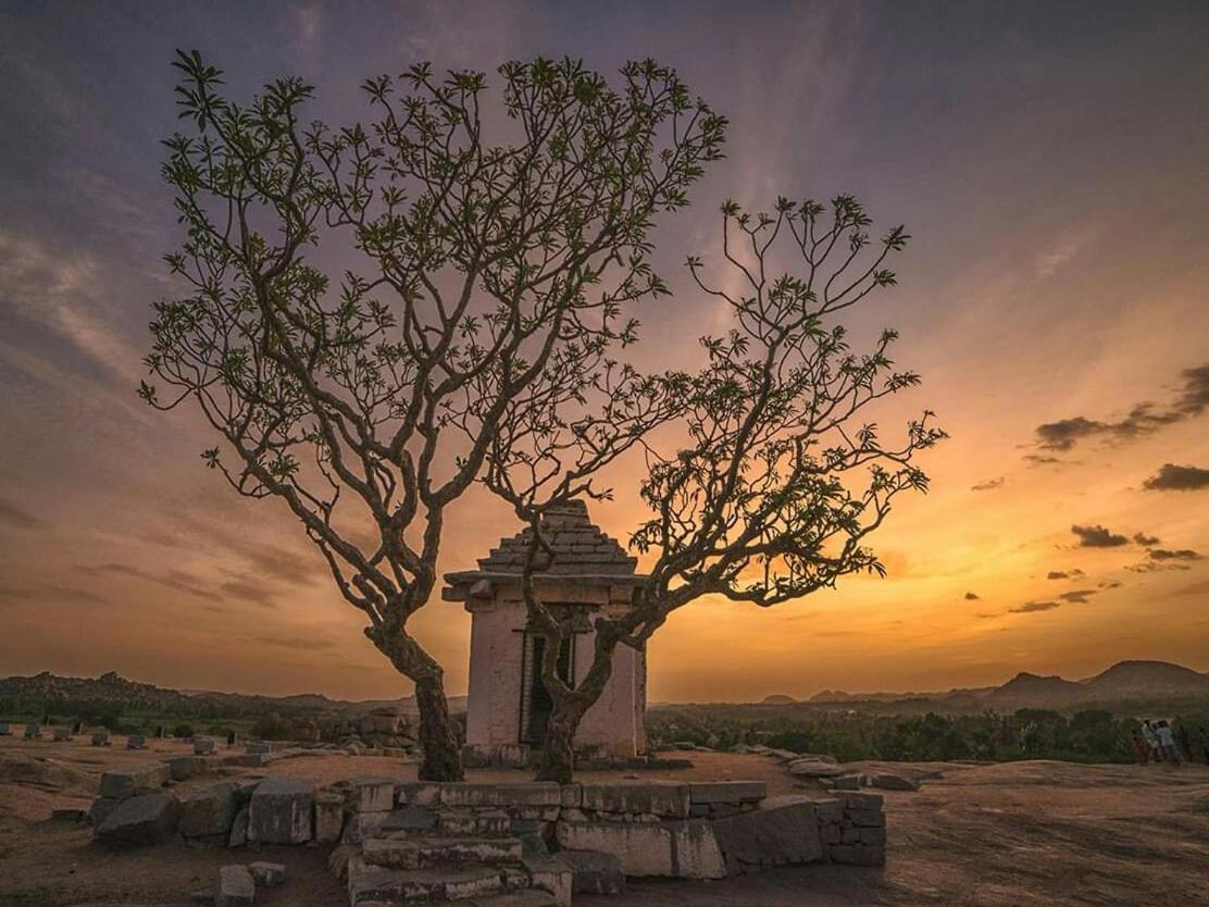 Sunrise Guest House & Restaurant Hampi Εξωτερικό φωτογραφία